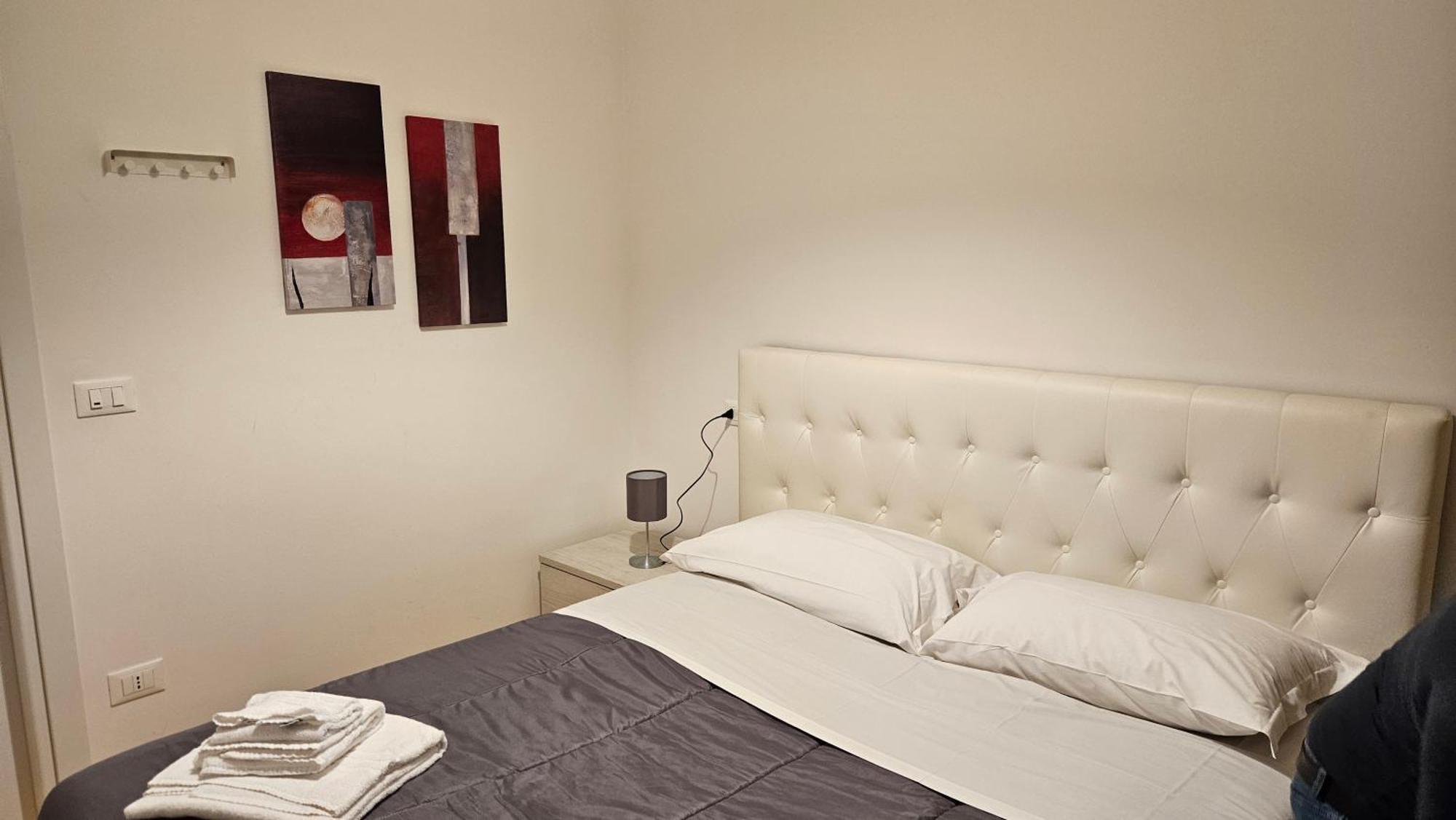 Residenza Ugo Bassi Apartment Bologna Luaran gambar