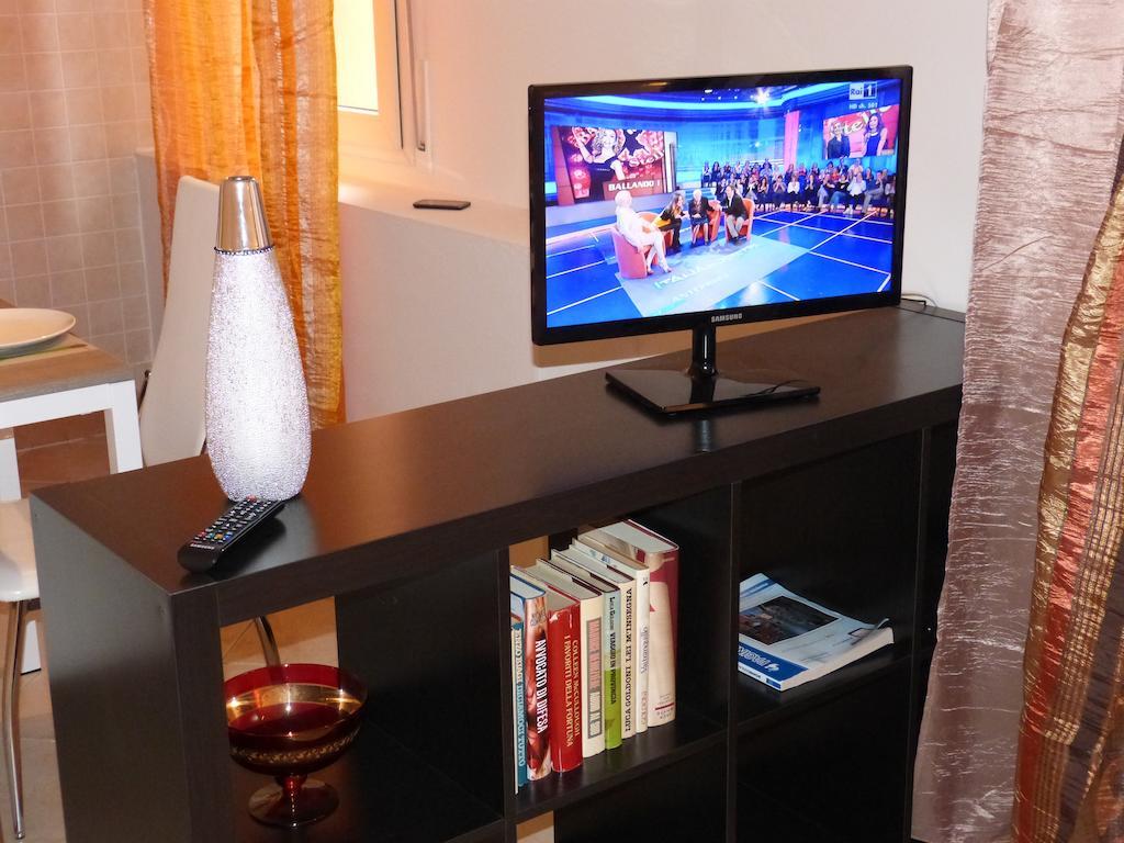 Residenza Ugo Bassi Apartment Bologna Bilik gambar