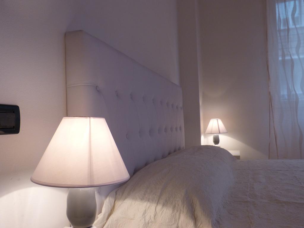 Residenza Ugo Bassi Apartment Bologna Bilik gambar
