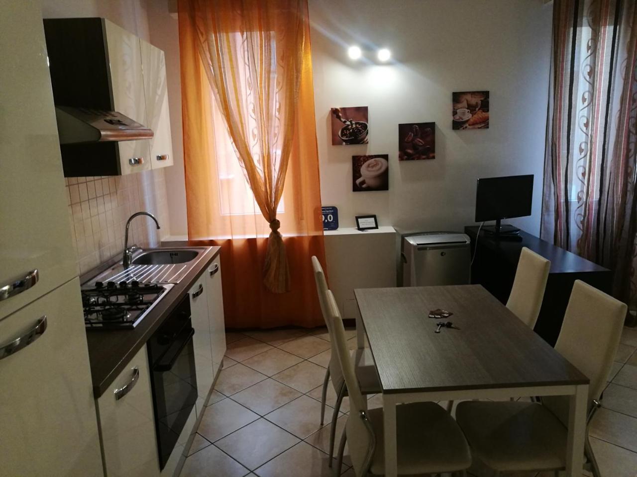 Residenza Ugo Bassi Apartment Bologna Luaran gambar
