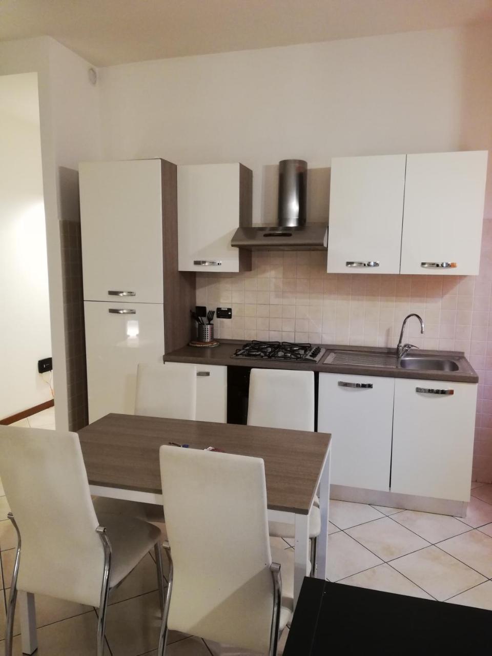 Residenza Ugo Bassi Apartment Bologna Luaran gambar